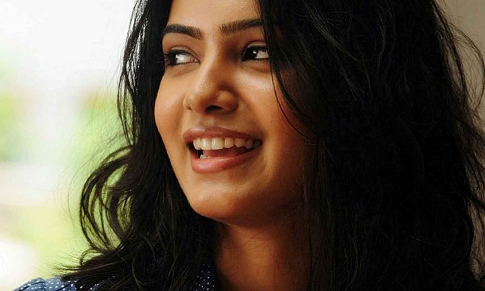 Binaya Mohapatra's odia poem Hasa Tike Paain