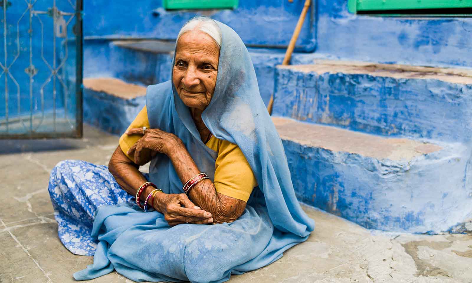Annapurna Mohanty's odia poem Jaaujaau