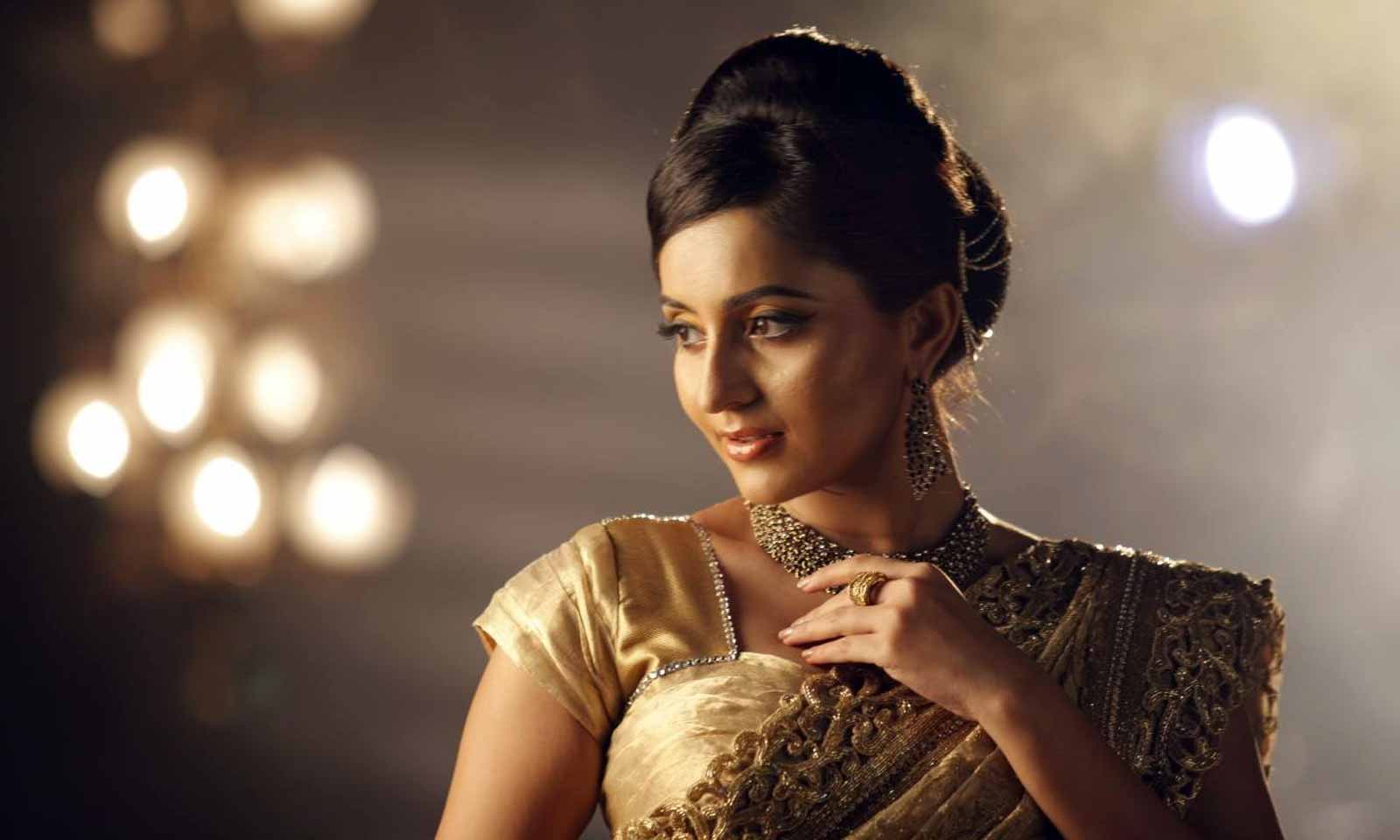 Ashok Kumar Das's odia story Bibaahita Sundari