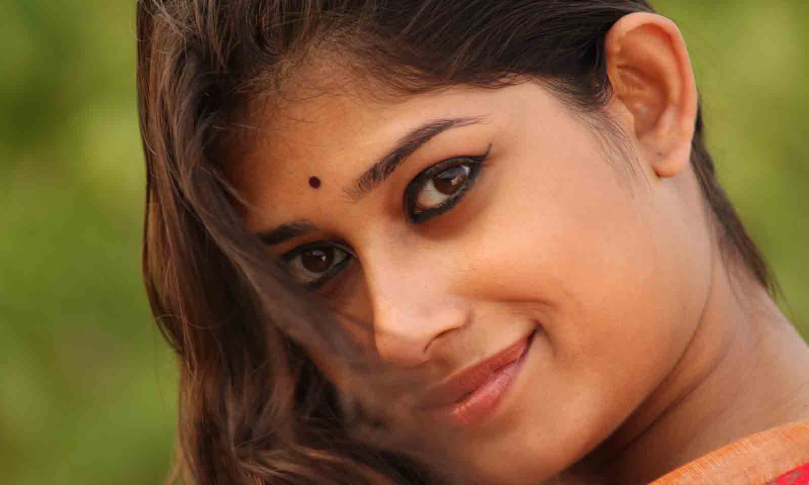 Sumitra Roul's odia poem Sabhinkara Achi Mora Bi