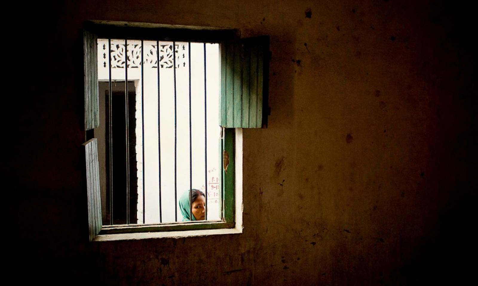 Laxmidhara Nayak's odia story Muthaae Bhikshaare Aanjulaae Luha