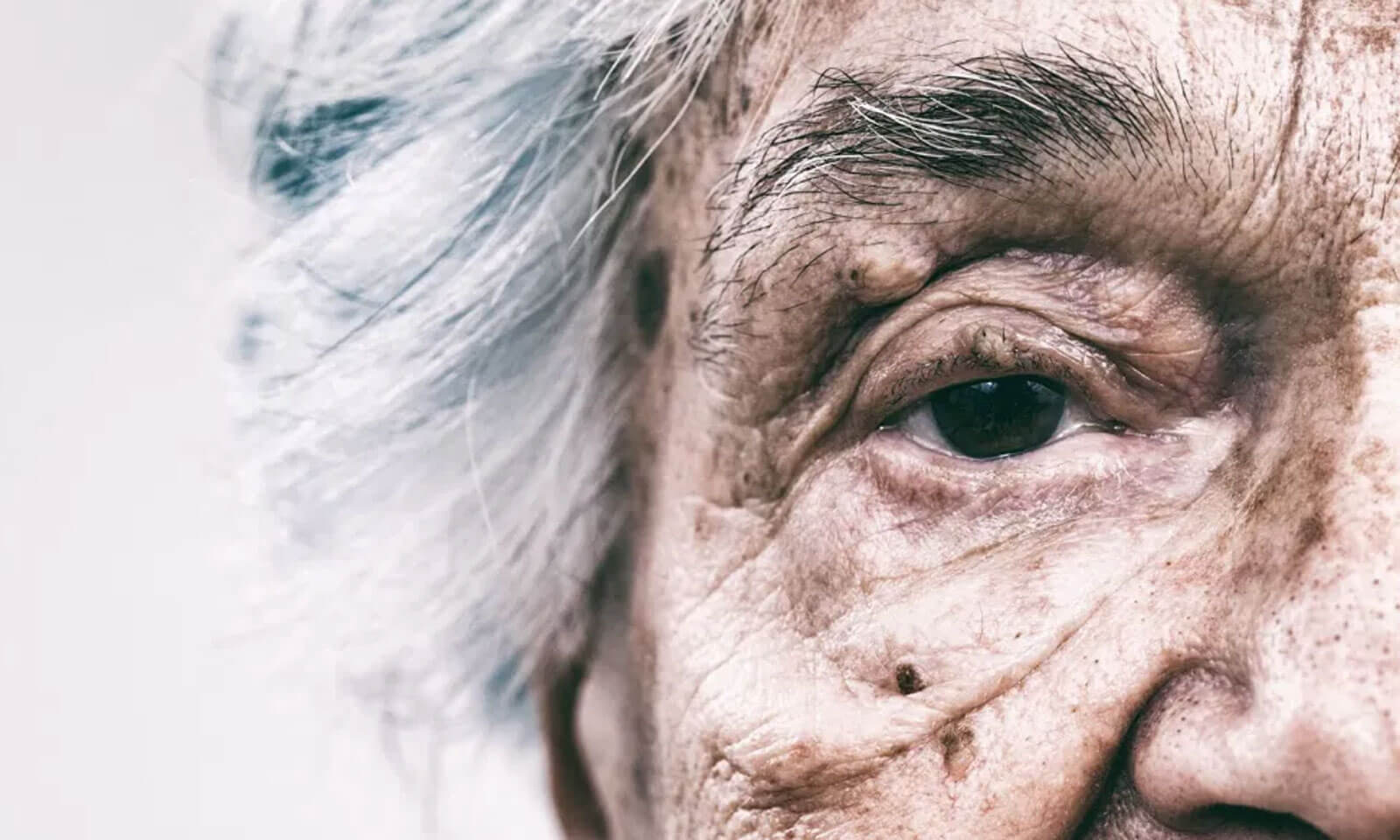 Minati Pradhan's odia poem Mana