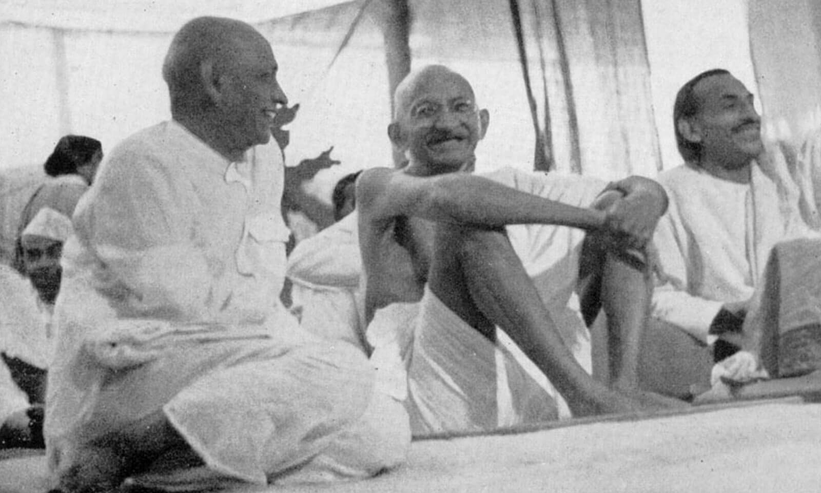 Ritika Pattnaik's odia Translated Sardar Patel ebn 55 Koti : Mun Gandhi Baddha Kana Pain Karili ?