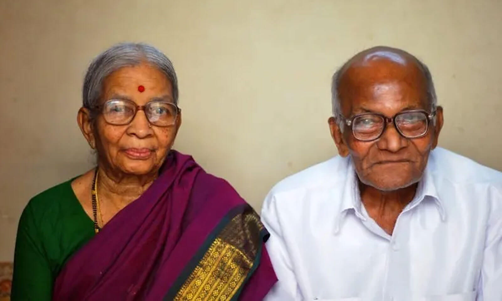 Puspanjali Patel's odia poem Madhu Thaaru Madhura Tini Akshyara